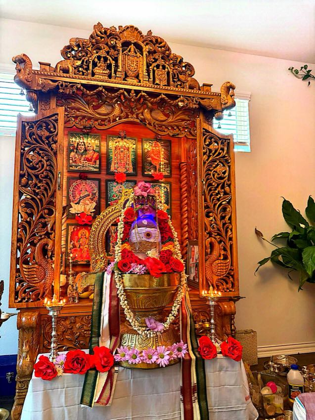 LAGHUNYASA EKAVAARA RUDRABHISHEKAM — photo 4 of 10